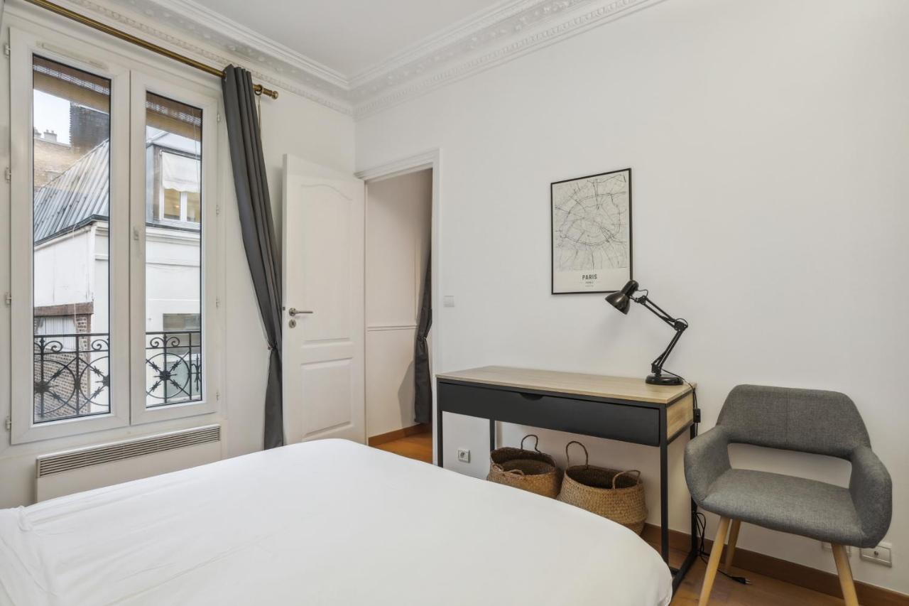 Superbe 2 Pieces Au Coeur Du Xvieme Bed & Breakfast Paris Luaran gambar