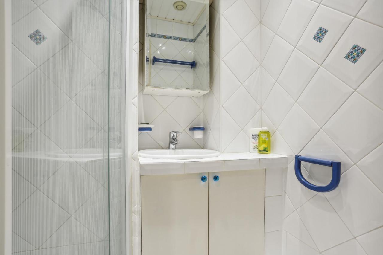 Superbe 2 Pieces Au Coeur Du Xvieme Bed & Breakfast Paris Luaran gambar